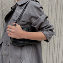 Load image into Gallery viewer, Dome rings